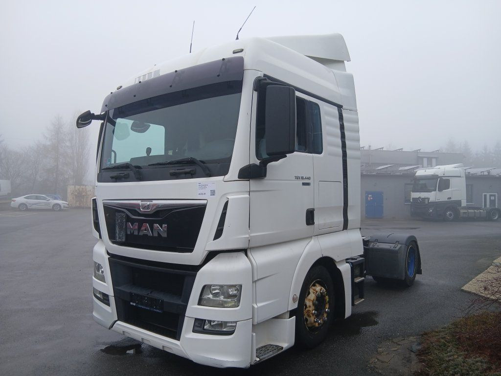 MAN TGX18.440 XLX - Tractor head: gambar 2 MAN TGX18.440 XLX - Tractor head: gambar 2
