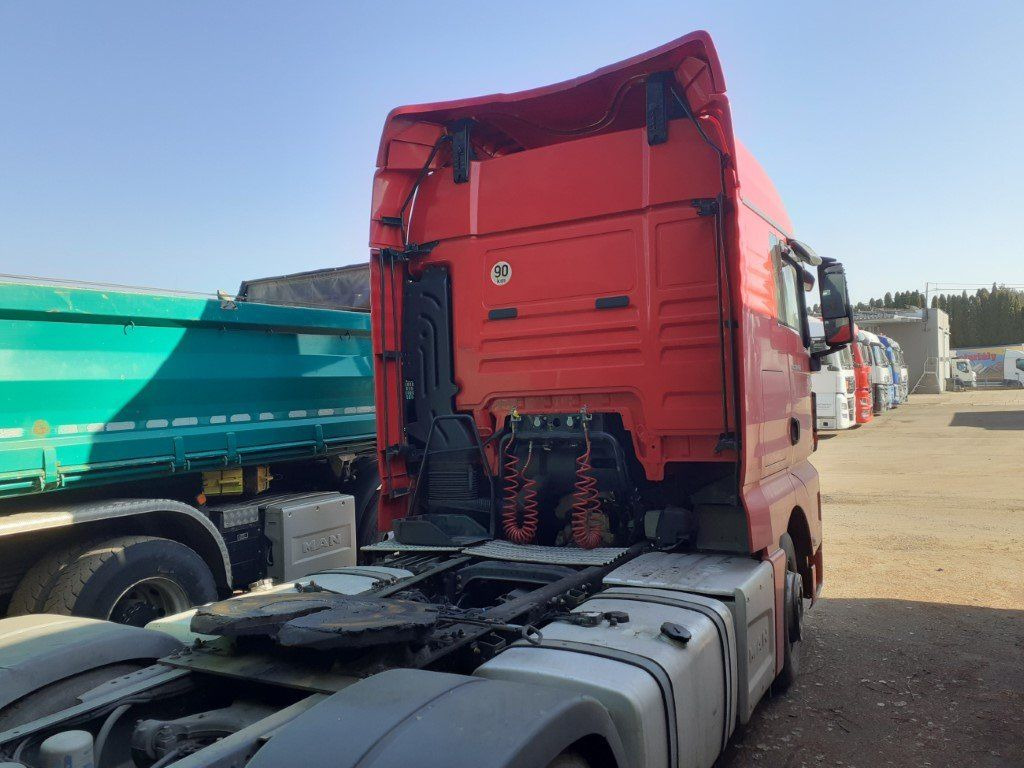 MAN TGX18.460 XLX Motorschaden/engine damage - Tractor head: gambar 4 MAN TGX18.460 XLX Motorschaden/engine damage - Tractor head: gambar 4