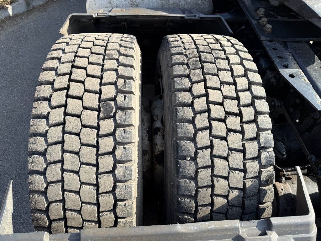 Tractor head MAN TGX18.510 XLX EURO 6 MEGAlowdeck: gambar 8
