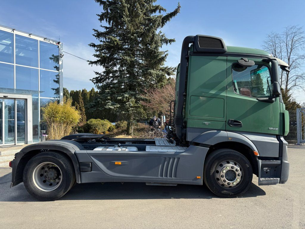 Mercedes-Benz 1843 Actros ADR FL, EX/II, EX/III, AT - Tractor head: gambar 3 Mercedes-Benz 1843 Actros ADR FL, EX/II, EX/III, AT - Tractor head: gambar 3