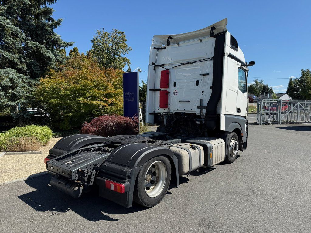 Mercedes-Benz 1845 Actros EURO 6 MEGA/lowdeck - Tractor head: gambar 4 Mercedes-Benz 1845 Actros EURO 6 MEGA/lowdeck - Tractor head: gambar 4