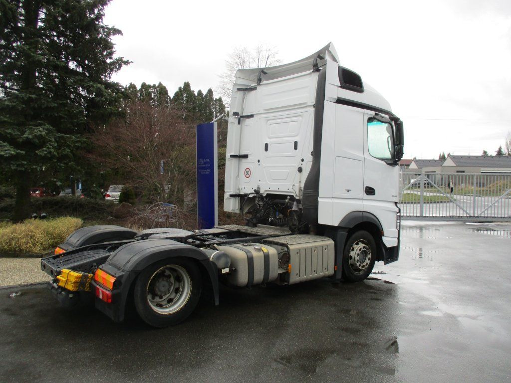 Mercedes-Benz 1845 Actros EURO 6 MEGA/lowdeck - Tractor head: gambar 4 Mercedes-Benz 1845 Actros EURO 6 MEGA/lowdeck - Tractor head: gambar 4