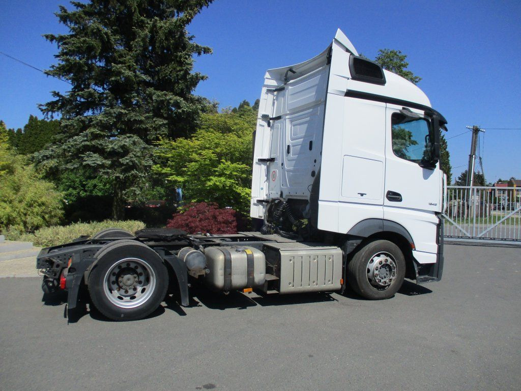 Mercedes-Benz 1845 Actros EURO 6 MEGA/lowdeck - Tractor head: gambar 5 Mercedes-Benz 1845 Actros EURO 6 MEGA/lowdeck - Tractor head: gambar 5