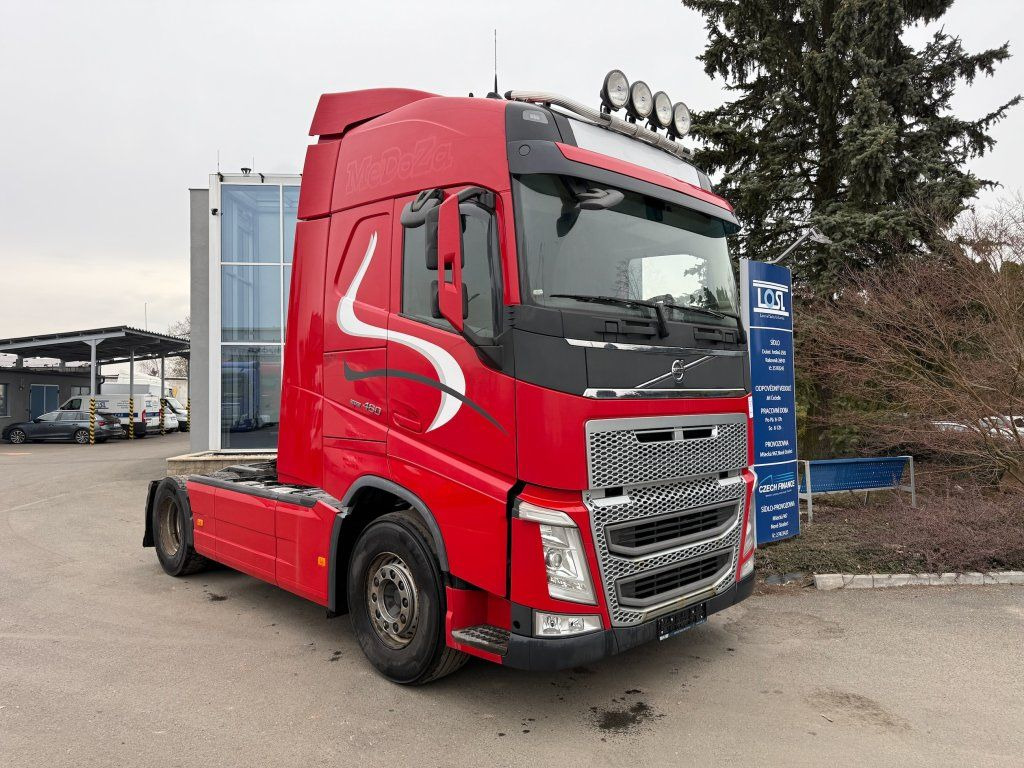 Volvo FH460 EURO 6 - Tractor head: gambar 2 Volvo FH460 EURO 6 - Tractor head: gambar 2