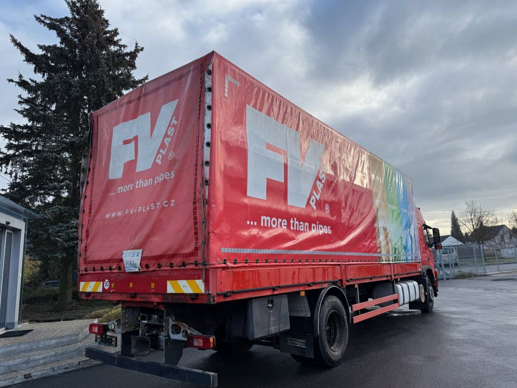 Volvo FM260 EURO 3 - Truk dengan terpal samping: gambar 4 Volvo FM260 EURO 3 - Truk dengan terpal samping: gambar 4