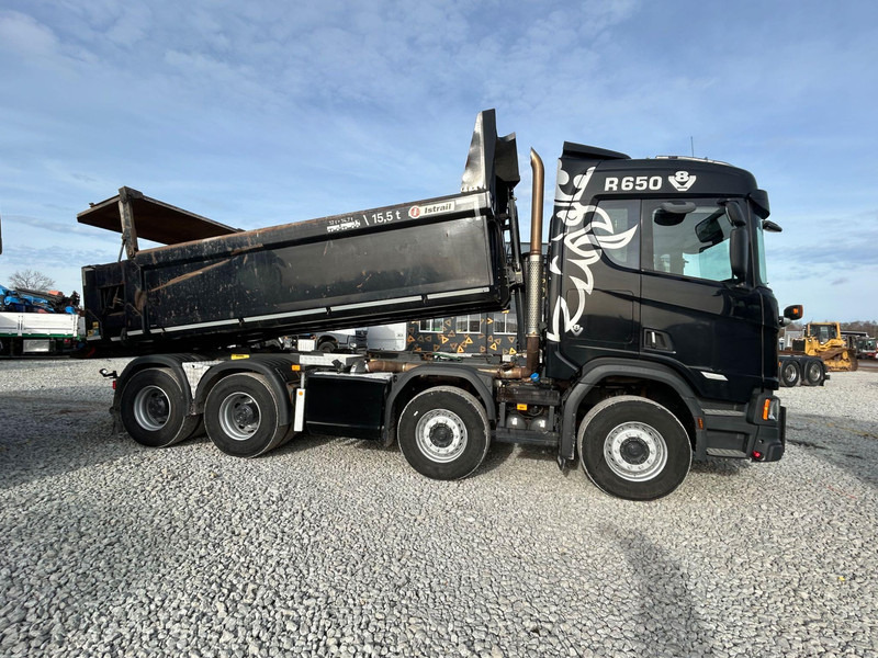 Scania R 650 8x4 / V8 / TULOSSA - Truk jungkit: gambar 4 Scania R 650 8x4 / V8 / TULOSSA - Truk jungkit: gambar 4