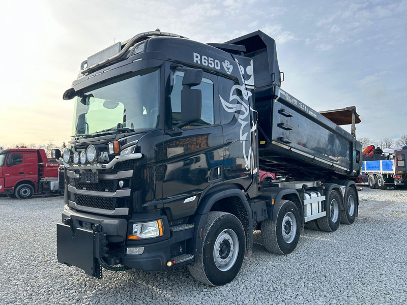 Scania R 650 8x4 / V8 / TULOSSA - Truk jungkit: gambar 1 Scania R 650 8x4 / V8 / TULOSSA - Truk jungkit: gambar 1