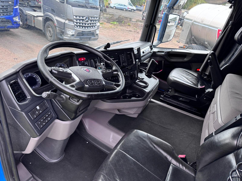 Scania R540 6x4 | RETARDER | FULL AIR | GOLD SERVICE HISTORY GOLD SERVICE HISTORY - Tractor head: gambar 5 Scania R540 6x4 | RETARDER | FULL AIR | GOLD SERVICE HISTORY GOLD SERVICE HISTORY - Tractor head: gambar 5