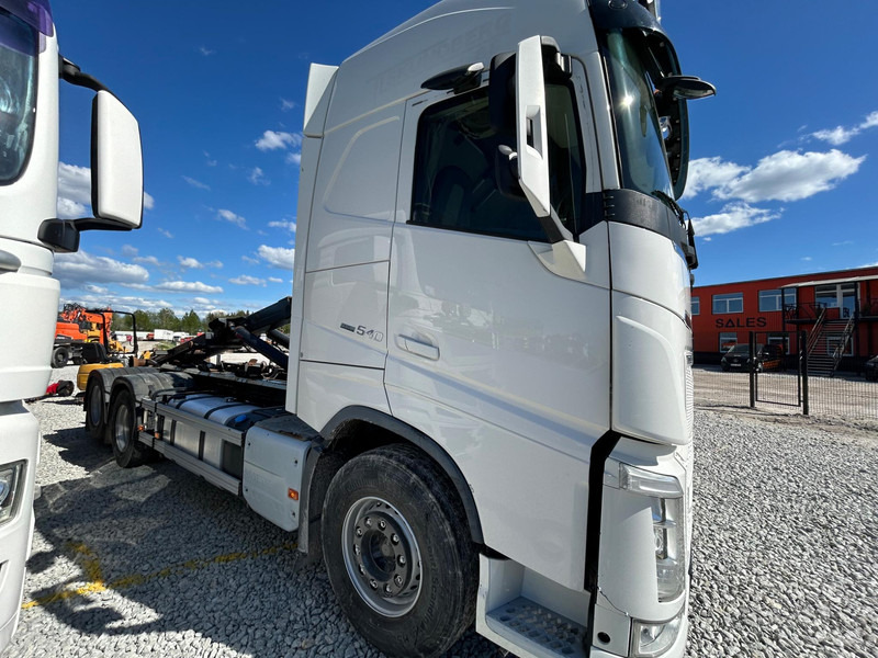 Volvo FH 540 | 6x4 | HIAB 21 | NOSTOTELI | TULOSSA - Hook lift: gambar 4 Volvo FH 540 | 6x4 | HIAB 21 | NOSTOTELI | TULOSSA - Hook lift: gambar 4