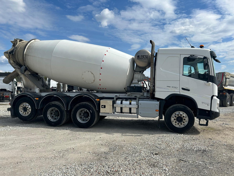 Volvo Volvo FMX 430 8x4*4 | 10 m3 | TULOSSA - Truk pengaduk beton: gambar 4 Volvo Volvo FMX 430 8x4*4 | 10 m3 | TULOSSA - Truk pengaduk beton: gambar 4