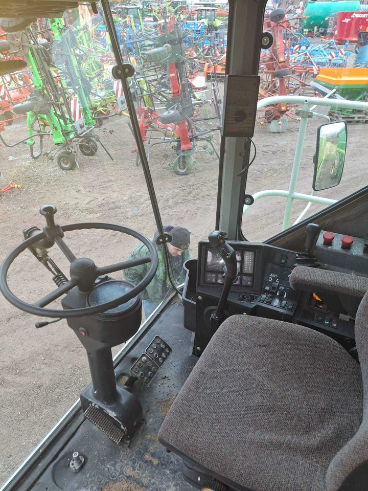 Claas dominator 118 sl Maxi - Pemanen gabungan: gambar 3 Claas dominator 118 sl Maxi - Pemanen gabungan: gambar 3