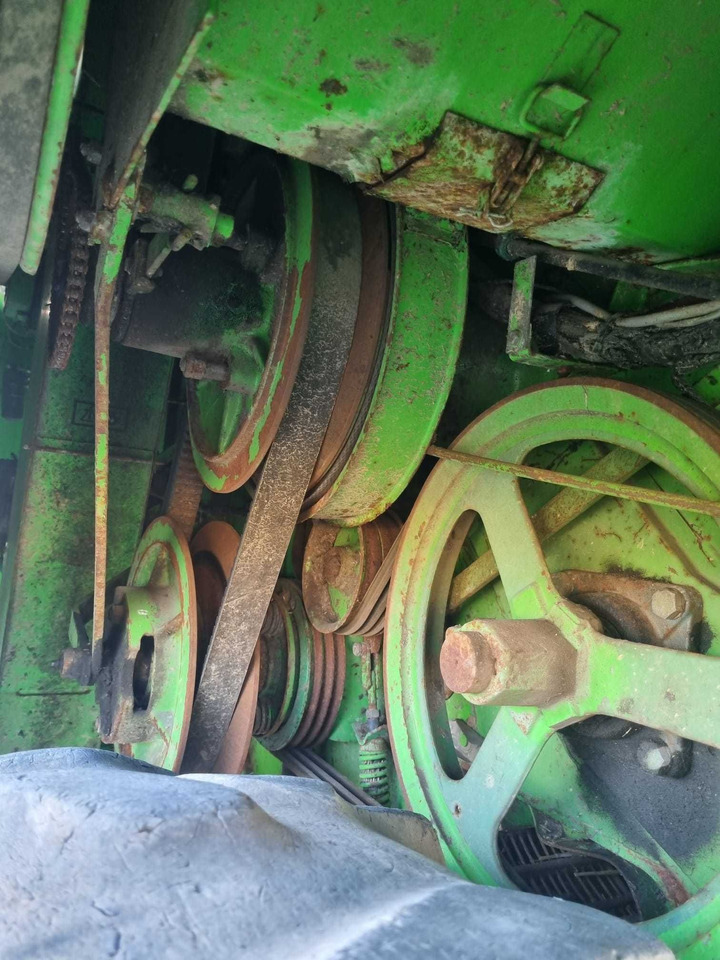 Deutz-Fahr 36.40 - Pemanen gabungan: gambar 3 Deutz-Fahr 36.40 - Pemanen gabungan: gambar 3