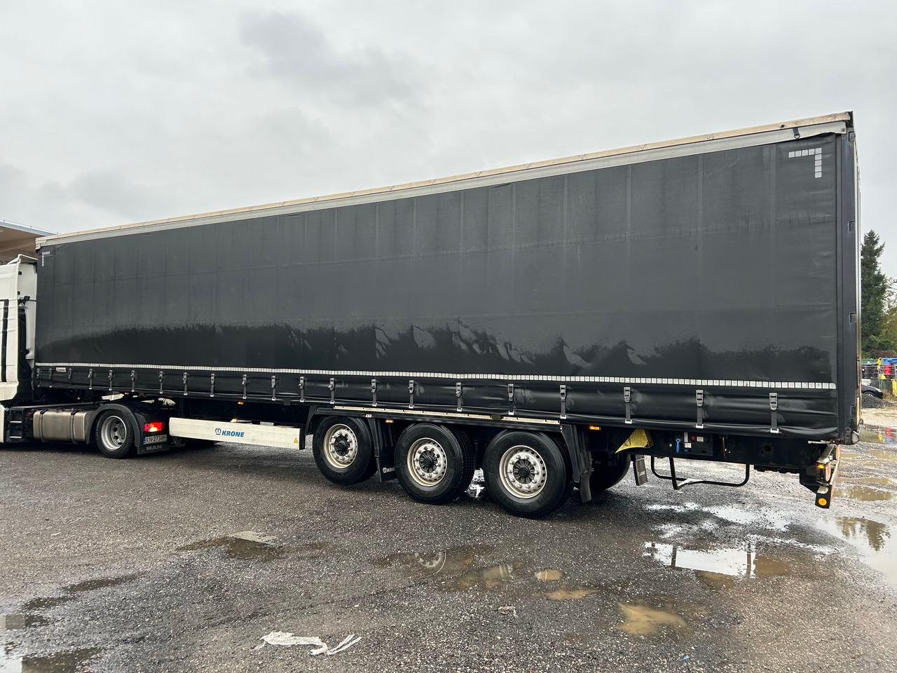 KRONE Coil Liner 2017 Tautliner Coilmulde - Semi-trailer dengan terpal samping: gambar 3 KRONE Coil Liner 2017 Tautliner Coilmulde - Semi-trailer dengan terpal samping: gambar 3