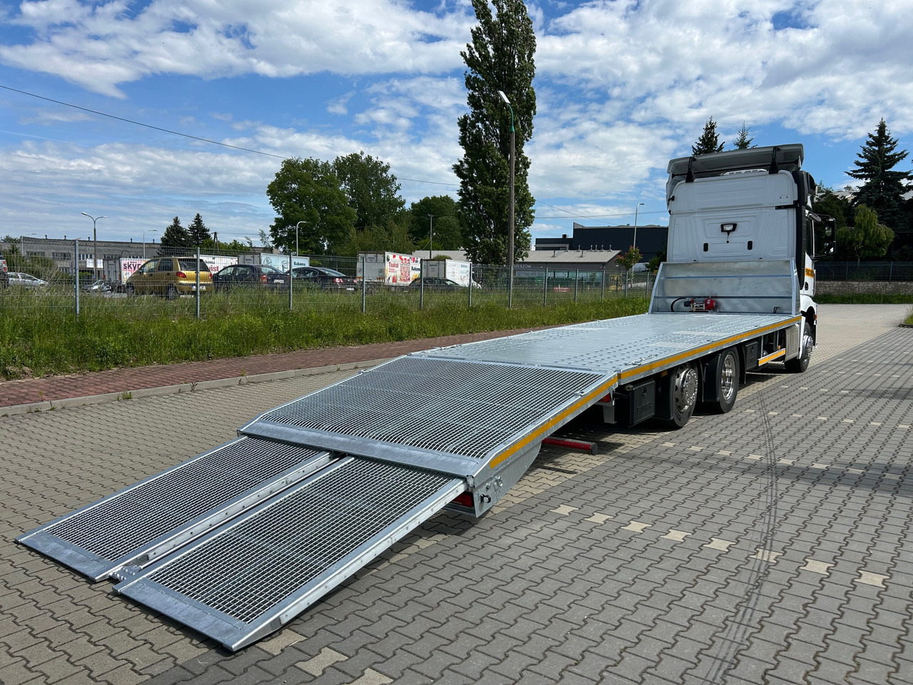 MERCEDES-BENZ Actros 2542 / 2019 / NEW Galvanized tow truck 2025 /9.5m - Truk pengangkut mobil: gambar 4 MERCEDES-BENZ Actros 2542 / 2019 / NEW Galvanized tow truck 2025 /9.5m - Truk pengangkut mobil: gambar 4