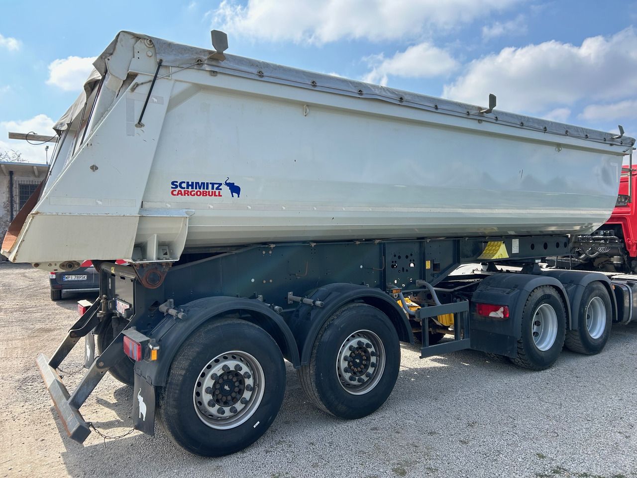 SCHMITZ SCB.S2 / KIPPER 24M3 / 2 AXLE - Semi-trailer jungkit: gambar 3 SCHMITZ SCB.S2 / KIPPER 24M3 / 2 AXLE - Semi-trailer jungkit: gambar 3