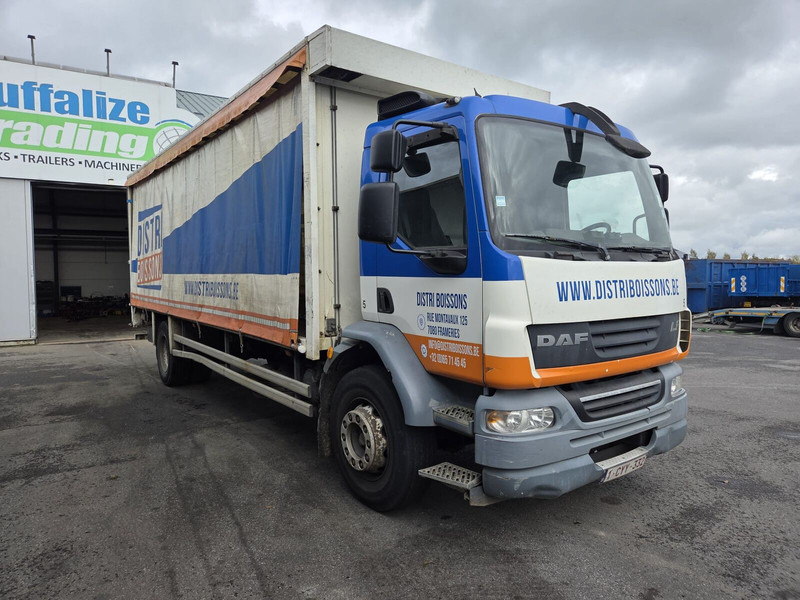 Truk dengan terpal samping DAF LF55 250: gambar 8 Truk dengan terpal samping DAF LF55 250: gambar 8