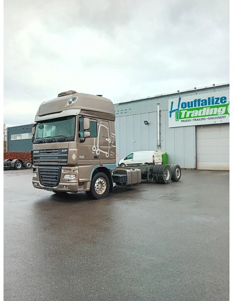 DAF XF 105.510 6x2 - Truk sasis: gambar 2 DAF XF 105.510 6x2 - Truk sasis: gambar 2