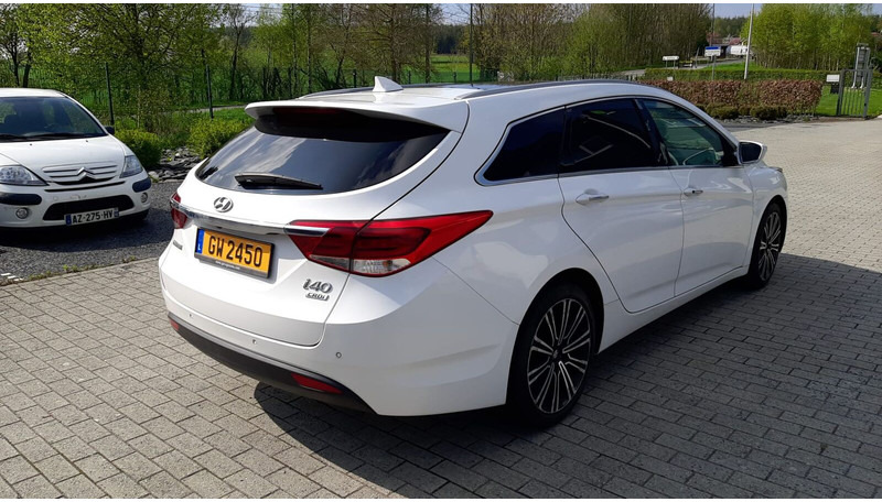 Hyundai i40 - Mobil: gambar 3 Hyundai i40 - Mobil: gambar 3