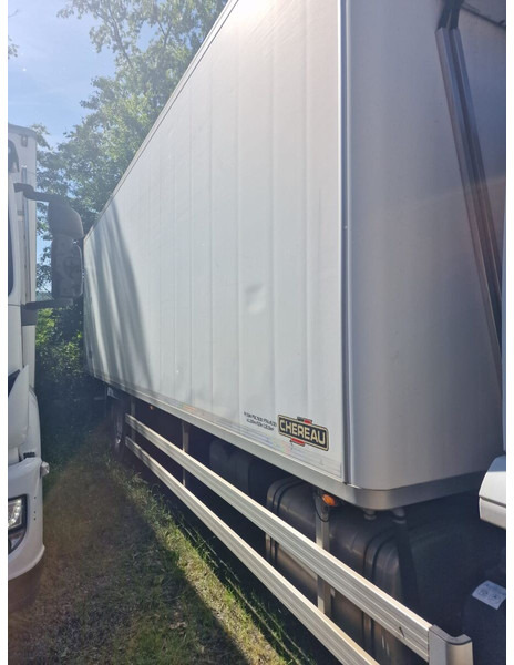 Iveco Stralis 330 - Truk berpendingin: gambar 2 Iveco Stralis 330 - Truk berpendingin: gambar 2