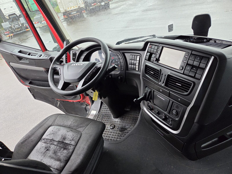 Iveco Stralis 570 - Tractor head: gambar 5 Iveco Stralis 570 - Tractor head: gambar 5