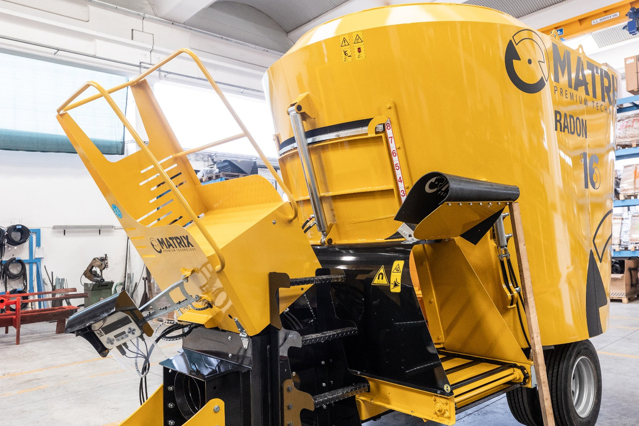 ITALMIX radon-jumbo-cube - Mixer-pengumpan: gambar 5 ITALMIX radon-jumbo-cube - Mixer-pengumpan: gambar 5