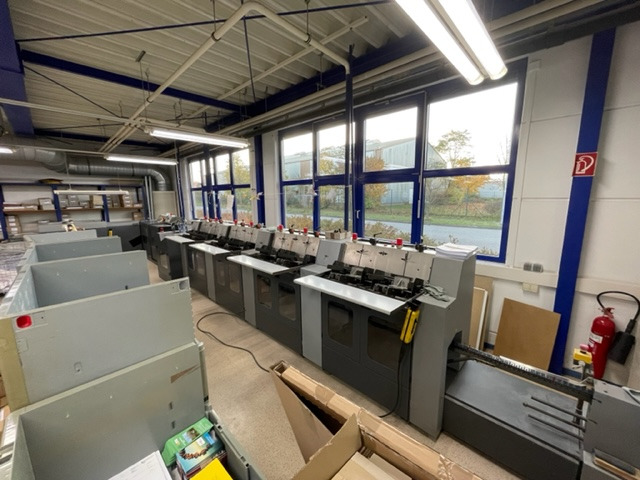 Heidelberg Saddlestitcher Stitchmaster ST 100.1 with 1+8 Feeders - Mesin percetakan: gambar 1 Heidelberg Saddlestitcher Stitchmaster ST 100.1 with 1+8 Feeders - Mesin percetakan: gambar 1