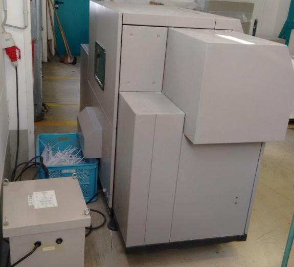 Horizon HT-30 autom. Rotary three-knife trimmer - Mesin potong kertas: gambar 2 Horizon HT-30 autom. Rotary three-knife trimmer - Mesin potong kertas: gambar 2