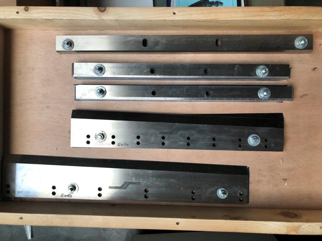 Knife set three-knife trimmer Muller Martini 890 - Mesin potong kertas: gambar 1 Knife set three-knife trimmer Muller Martini 890 - Mesin potong kertas: gambar 1