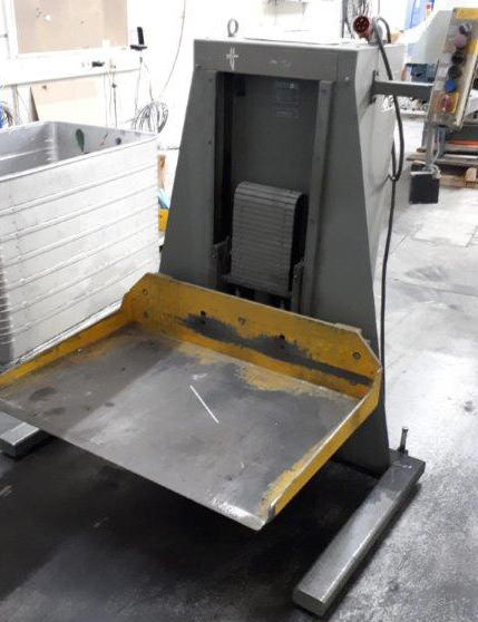 Pilelifter Polar Mohr L 600-W-3 with tub - Mesin percetakan: gambar 1 Pilelifter Polar Mohr L 600-W-3 with tub - Mesin percetakan: gambar 1