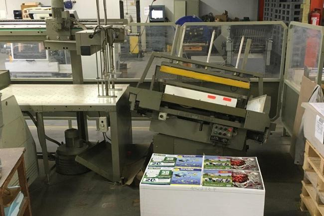 Polar Mohr 137 EM-MON cutting line - Mesin potong kertas: gambar 3 Polar Mohr 137 EM-MON cutting line - Mesin potong kertas: gambar 3