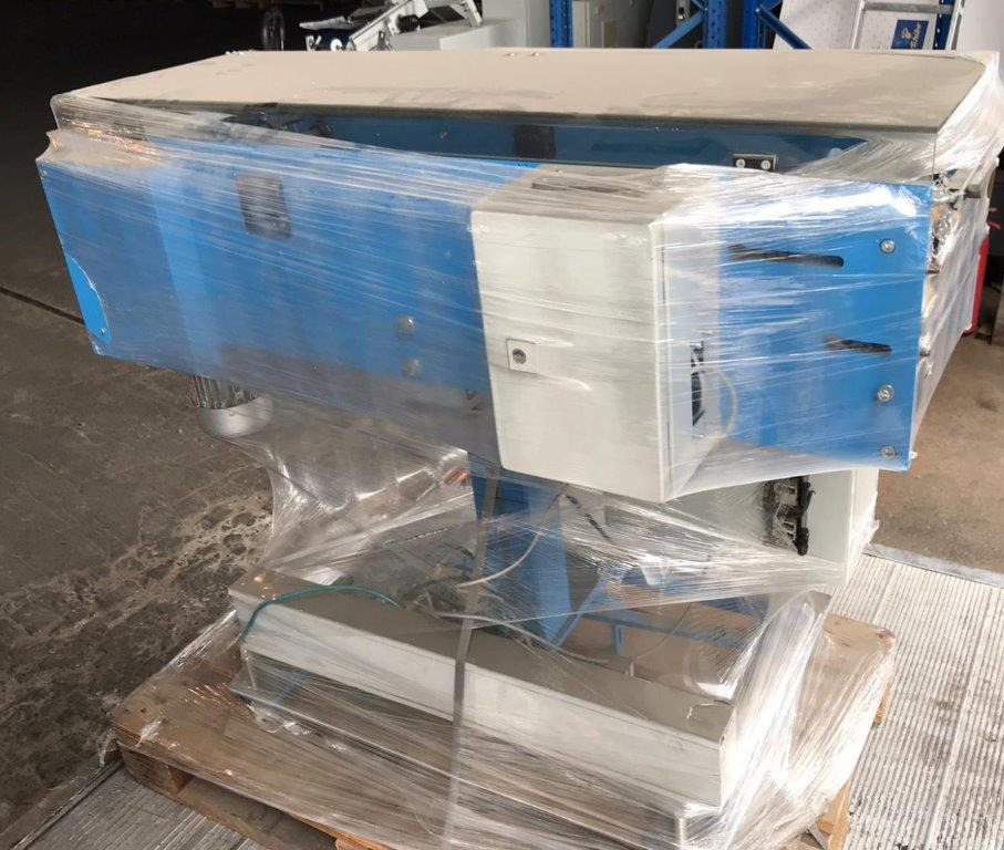 Mobile, height-adjustable frequency-controlled GUK turning table - Konveyor: gambar 4 Mobile, height-adjustable frequency-controlled GUK turning table - Konveyor: gambar 4