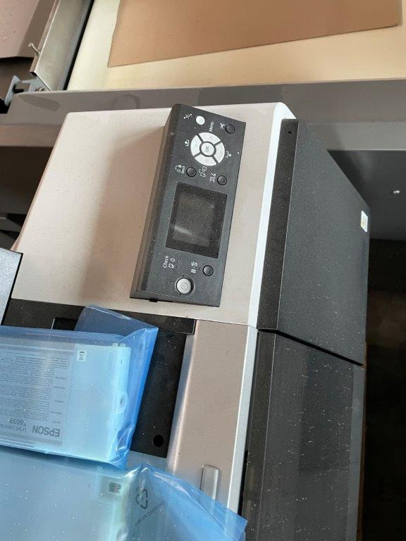 Professional 24" printer - Epson Stylus Pro 7900 - Mesin digital printing: gambar 2 Professional 24" printer - Epson Stylus Pro 7900 - Mesin digital printing: gambar 2