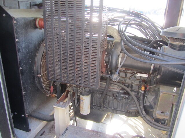 IVECO 250 kVa - Genset: gambar 2 IVECO 250 kVa - Genset: gambar 2