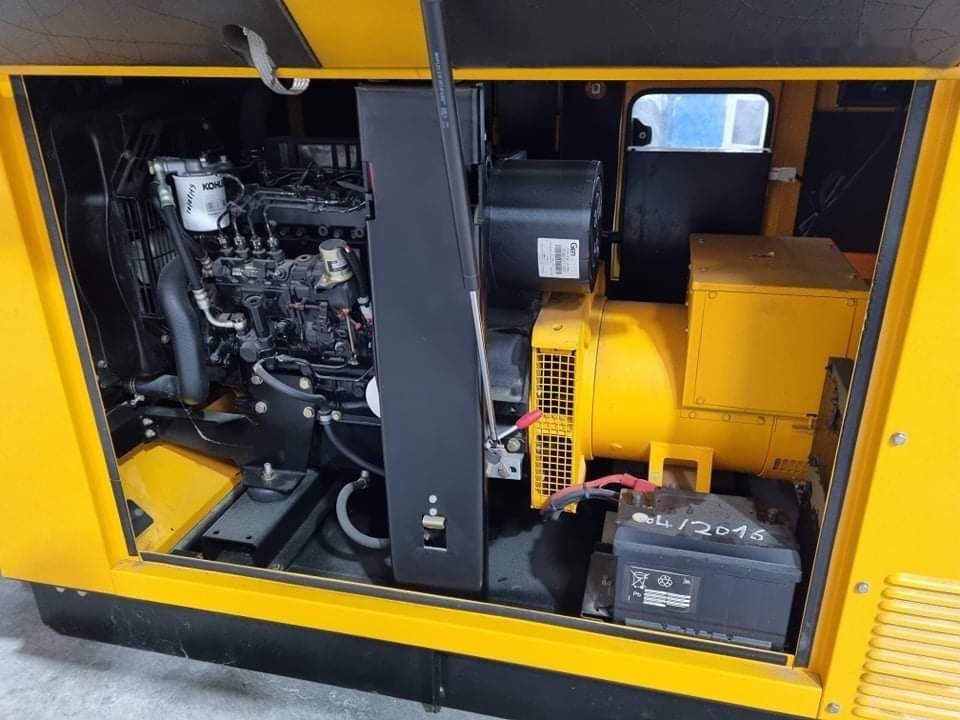 SDMO - Genset: gambar 2 SDMO - Genset: gambar 2