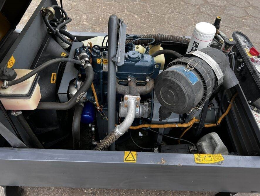 Atlas Copco Kompresor XAS47 - Kompresor udara: gambar 4 Atlas Copco Kompresor XAS47 - Kompresor udara: gambar 4