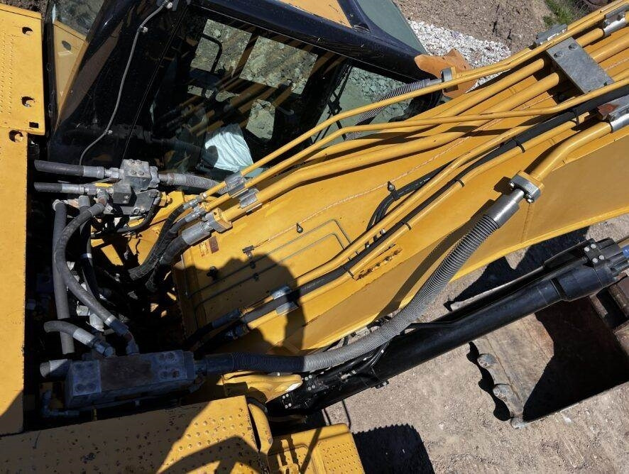 Ekskavator perayap CAT 329DLN: gambar 21