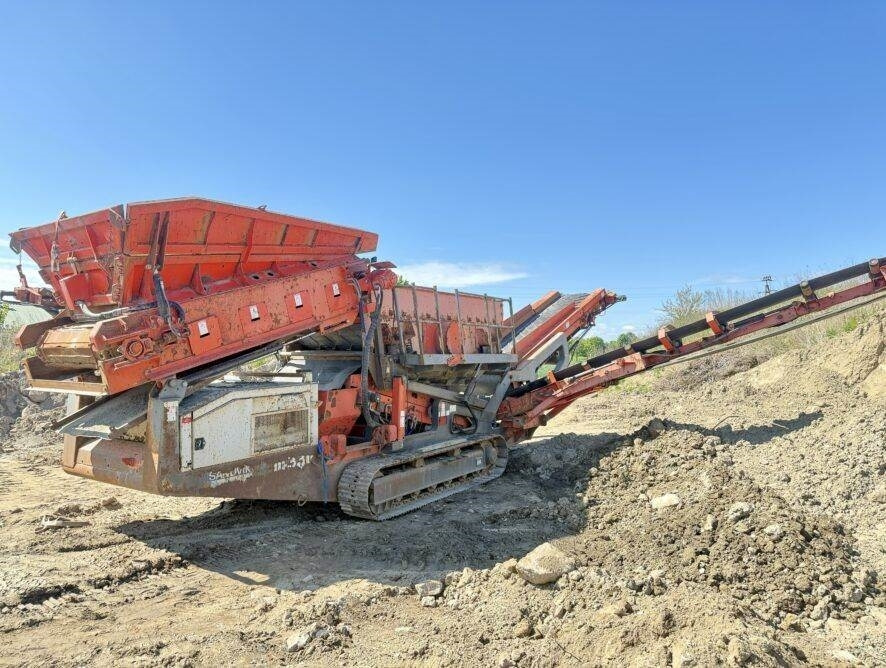 Sandvik QE330 - Screener: gambar 3 Sandvik QE330 - Screener: gambar 3