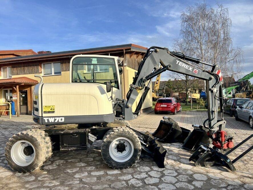 Terex TW70 - Ekskavator roda: gambar 1 Terex TW70 - Ekskavator roda: gambar 1