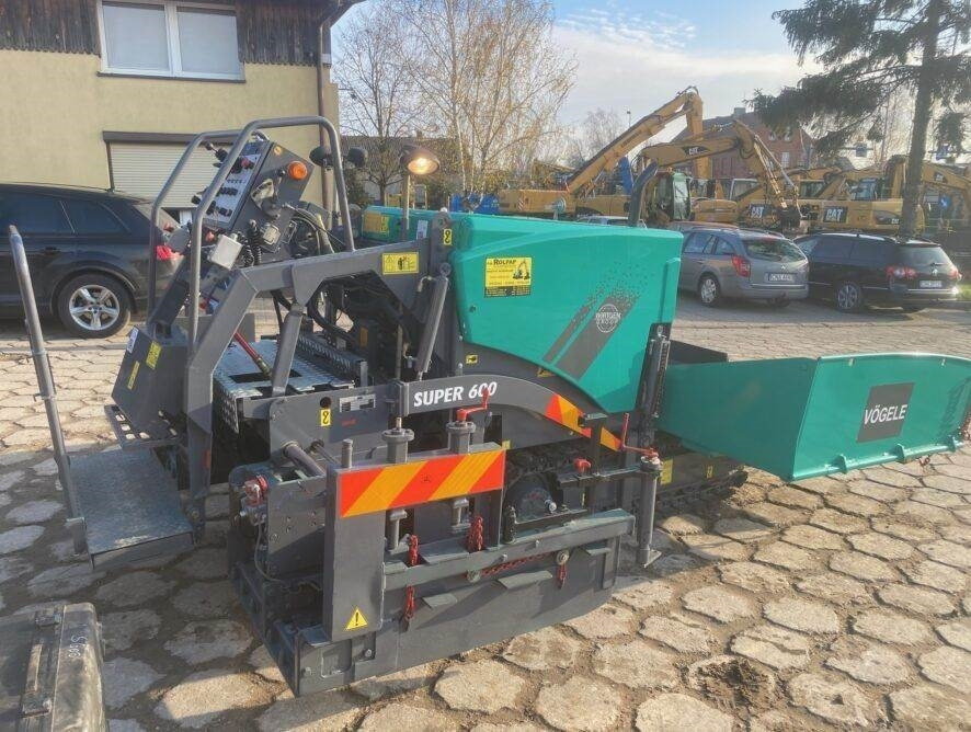Vögele 07.90 SUPER 600 - Paver aspal: gambar 4 Vögele 07.90 SUPER 600 - Paver aspal: gambar 4
