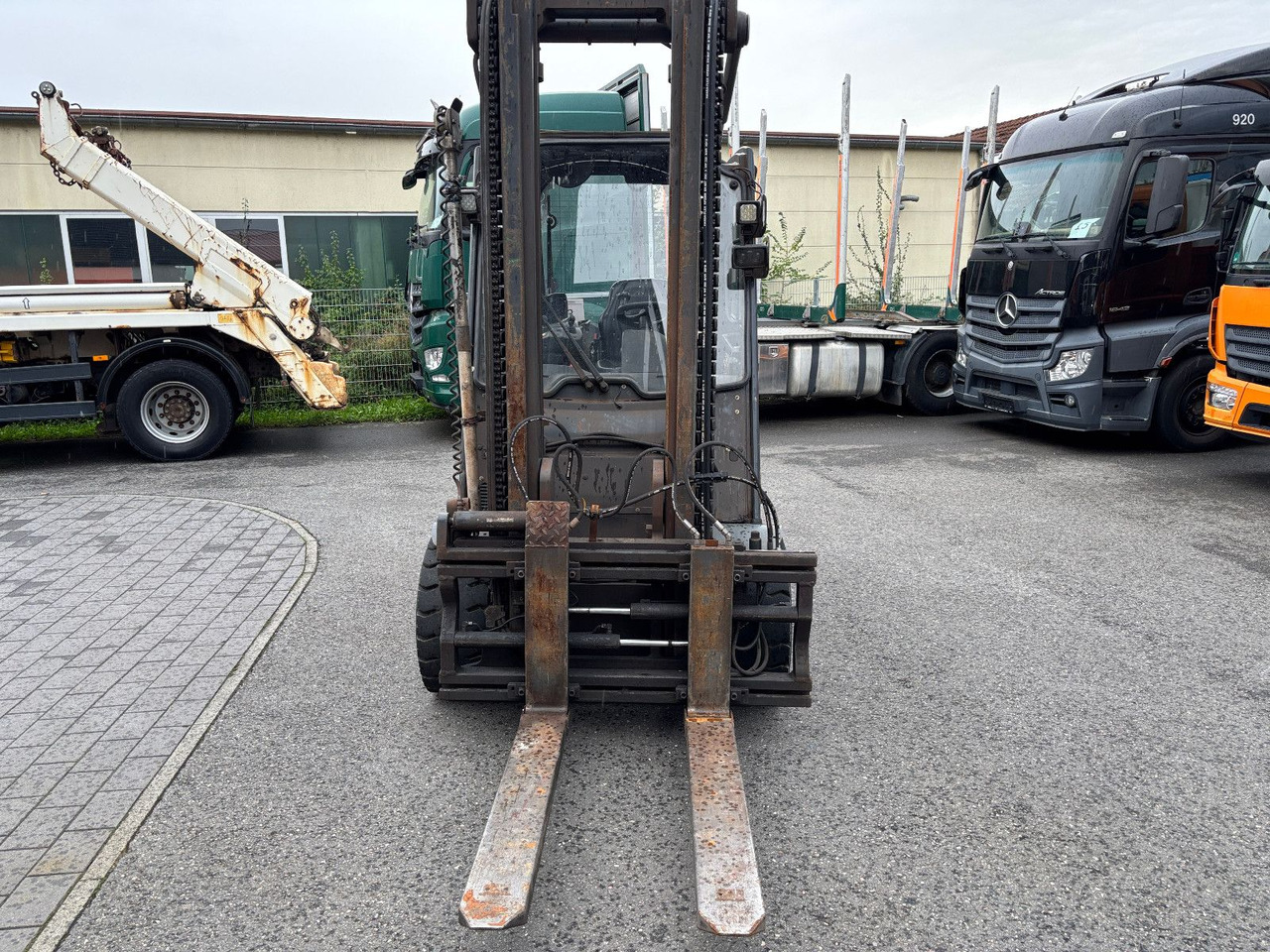 Linde E 50HL-01 Triplex Teleskopgabel - Forklift listrik: gambar 5 Linde E 50HL-01 Triplex Teleskopgabel - Forklift listrik: gambar 5