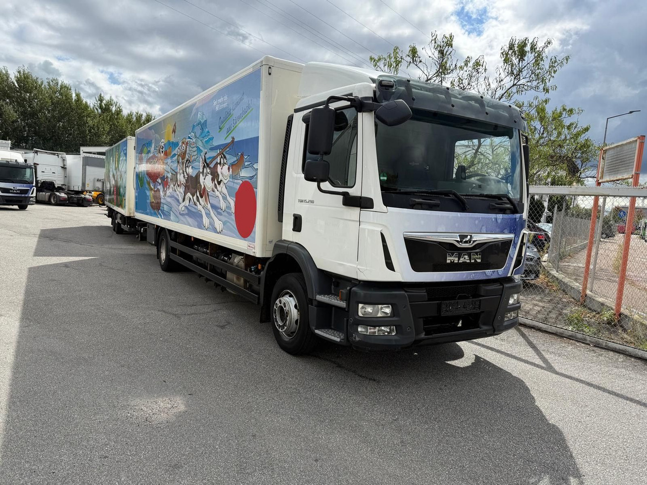 MAN TGM 15.290 kein 12.250 - Truk box: gambar 2 MAN TGM 15.290 kein 12.250 - Truk box: gambar 2