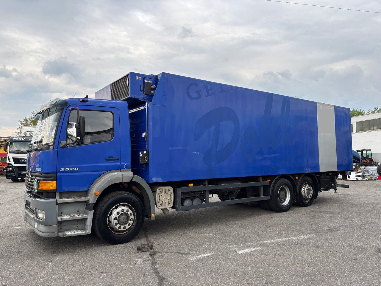 Mercedes-Benz 2528 L LBW/Klima/Frigoblock - Truk berpendingin: gambar 2 Mercedes-Benz 2528 L LBW/Klima/Frigoblock - Truk berpendingin: gambar 2
