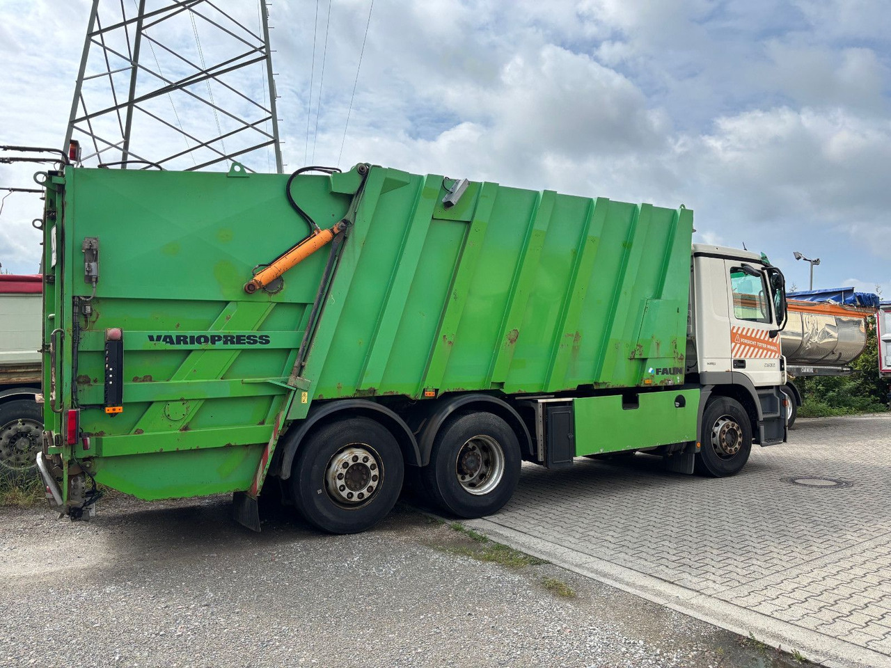 Mercedes-Benz 2532L EU5/Zöller Schüttung/VarioPress/Blatt-Luft - Truk sampah: gambar 5 Mercedes-Benz 2532L EU5/Zöller Schüttung/VarioPress/Blatt-Luft - Truk sampah: gambar 5