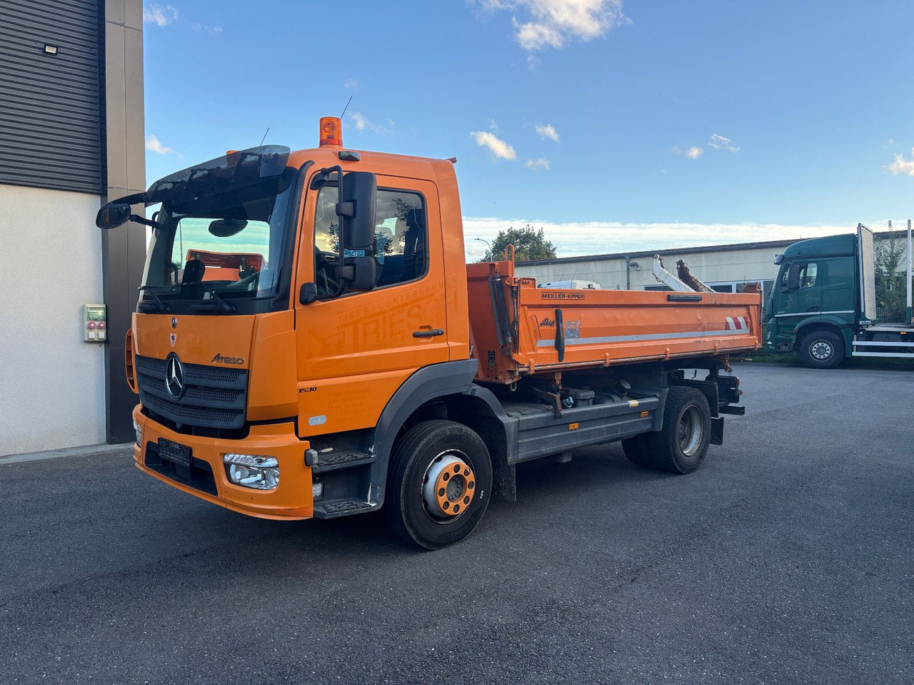 Mercedes-Benz Atego 1530 Blatt/Klima/Kamera - Truk jungkit: gambar 4 Mercedes-Benz Atego 1530 Blatt/Klima/Kamera - Truk jungkit: gambar 4