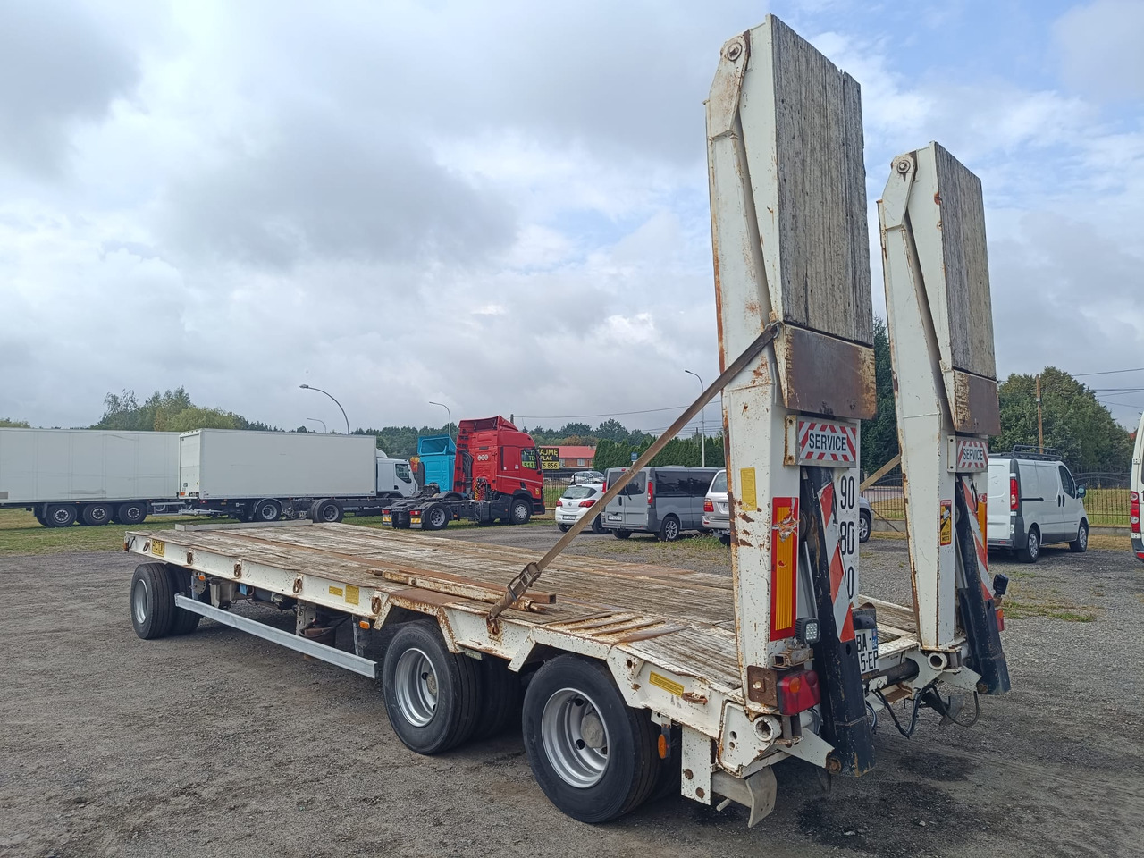 ACTM 3 osie  8m x 2,55 m lad 25 T - Trailer low bed: gambar 5 ACTM 3 osie  8m x 2,55 m lad 25 T - Trailer low bed: gambar 5