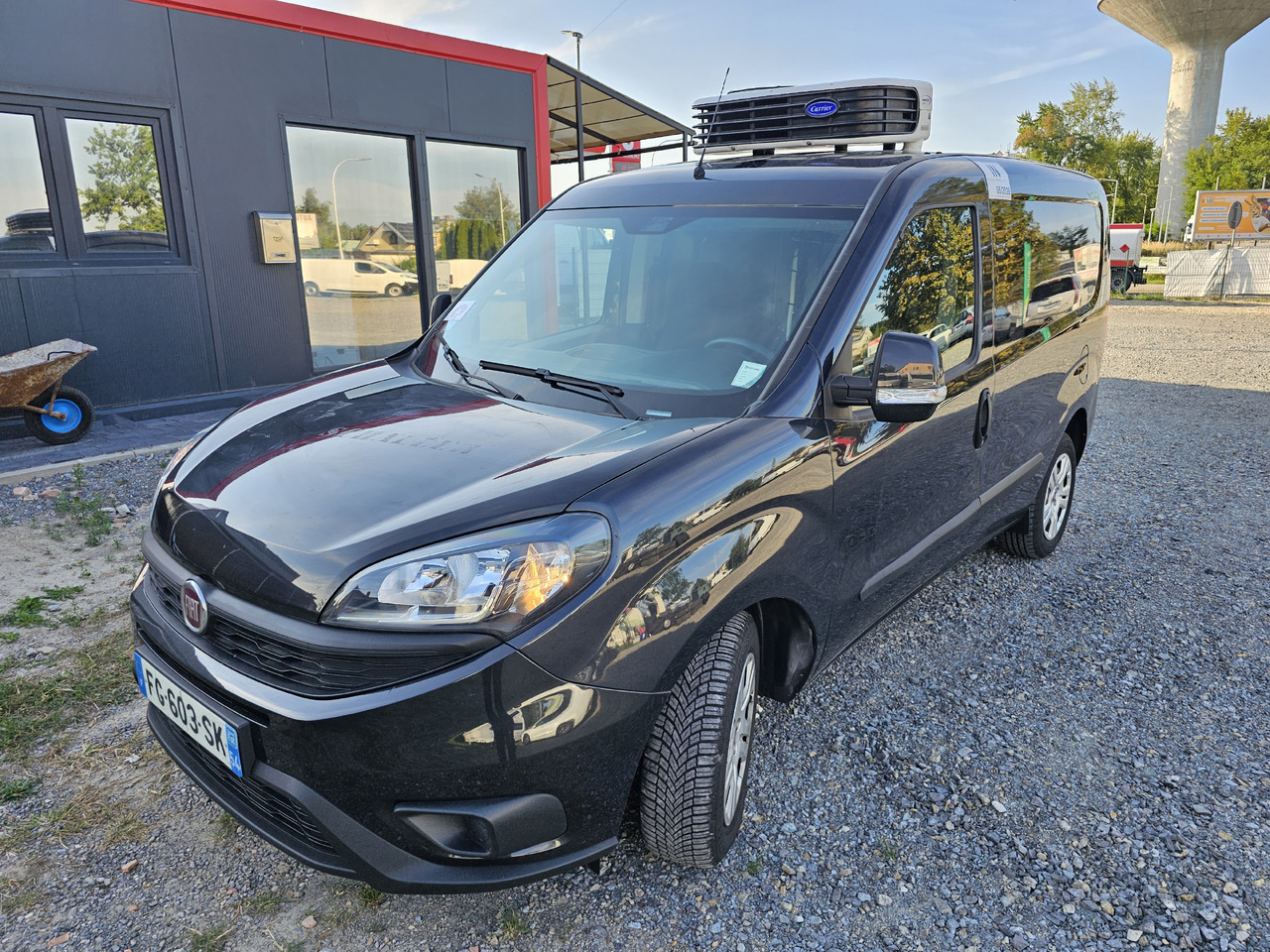 FIAT DOBLO CHLODNIA MROZNIA - 20 C CARRIER KLIMA EURO6 - Van berpendingin: gambar 1 FIAT DOBLO CHLODNIA MROZNIA - 20 C CARRIER KLIMA EURO6 - Van berpendingin: gambar 1