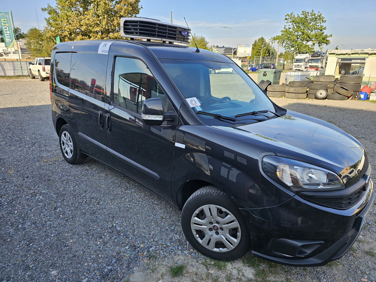 FIAT DOBLO CHLODNIA MROZNIA - 20 C CARRIER KLIMA EURO6 - Van berpendingin: gambar 3 FIAT DOBLO CHLODNIA MROZNIA - 20 C CARRIER KLIMA EURO6 - Van berpendingin: gambar 3