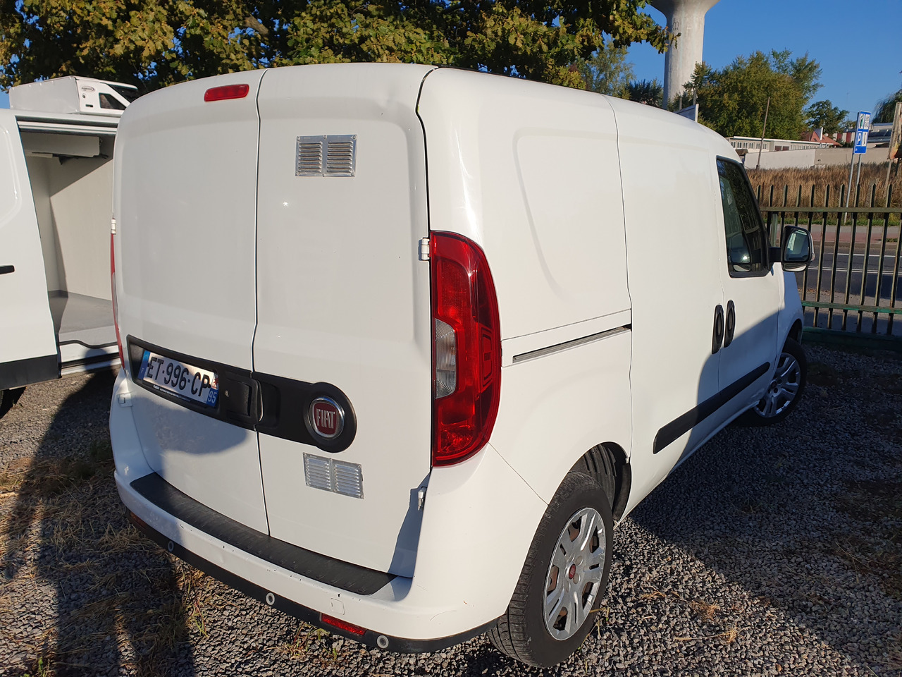 FIAT DOBLO CHLODNIA THERMOKING KLIMA EURO6 - Van berpendingin: gambar 5 FIAT DOBLO CHLODNIA THERMOKING KLIMA EURO6 - Van berpendingin: gambar 5