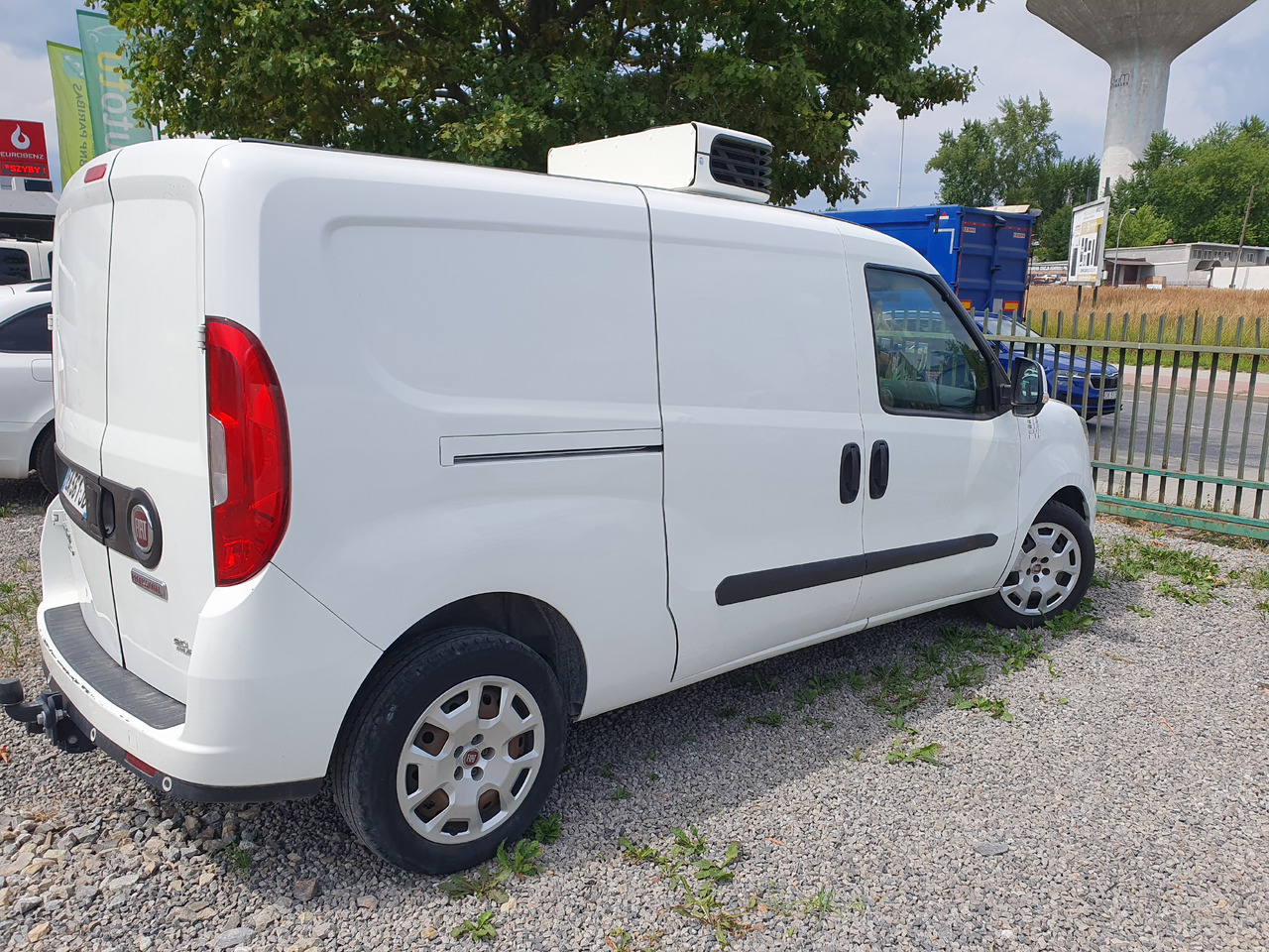 FIAT DOBLO LONG CHLODNIA carrier KLIMA EURO6 - Van berpendingin: gambar 2 FIAT DOBLO LONG CHLODNIA carrier KLIMA EURO6 - Van berpendingin: gambar 2