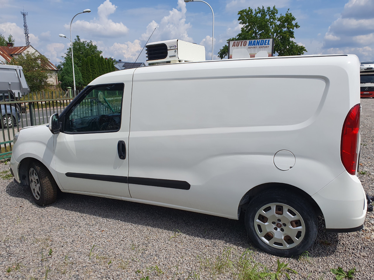 FIAT DOBLO LONG CHLODNIA carrier KLIMA EURO6 - Van berpendingin: gambar 4 FIAT DOBLO LONG CHLODNIA carrier KLIMA EURO6 - Van berpendingin: gambar 4